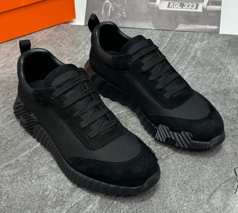 МУЖСКИЕ КРОССОВКИ HERMES фото