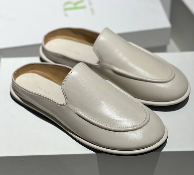 МЮЛИ THE ROW фото