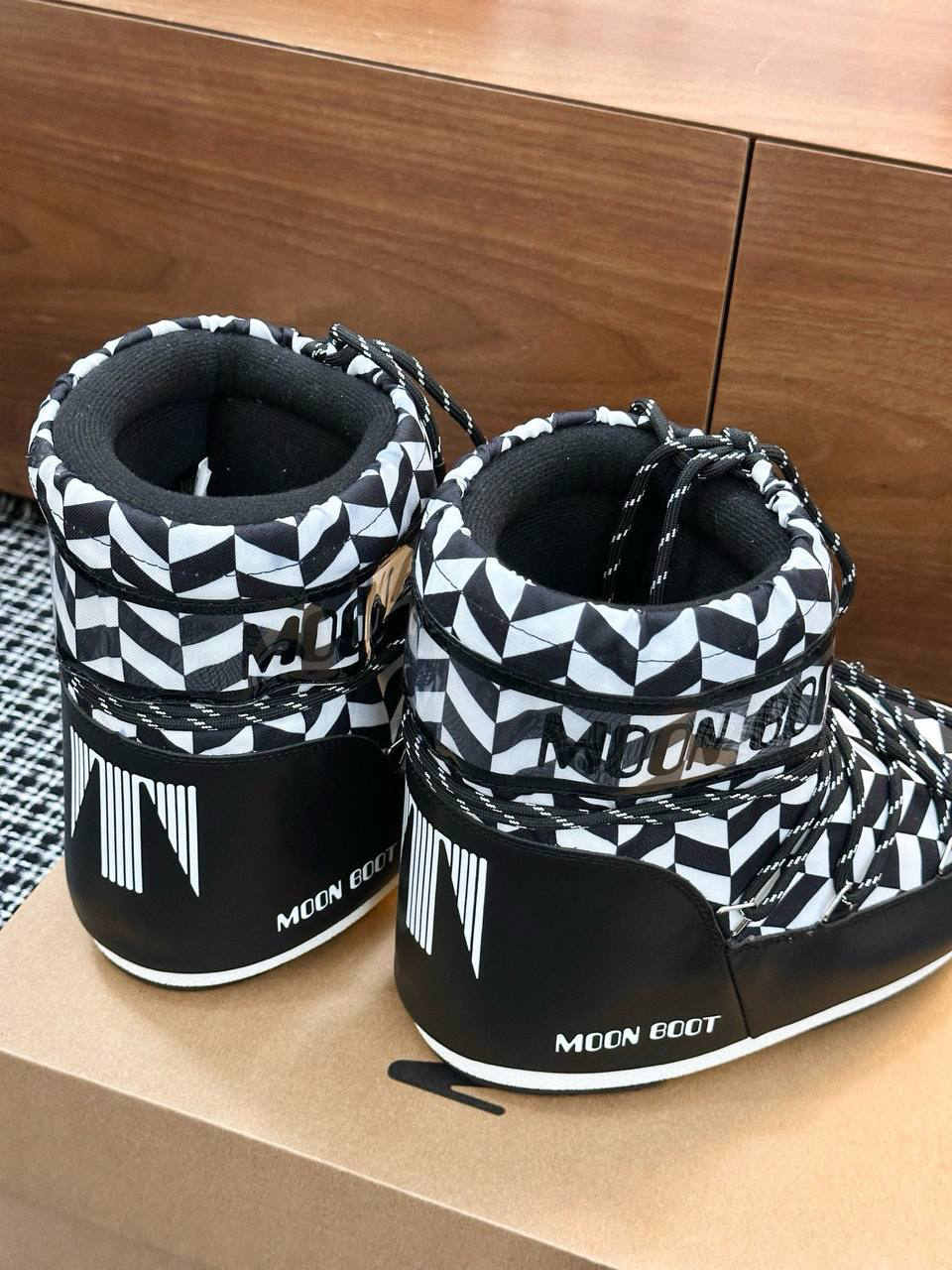 ДУТИКИ MOON BOOT детальное фото