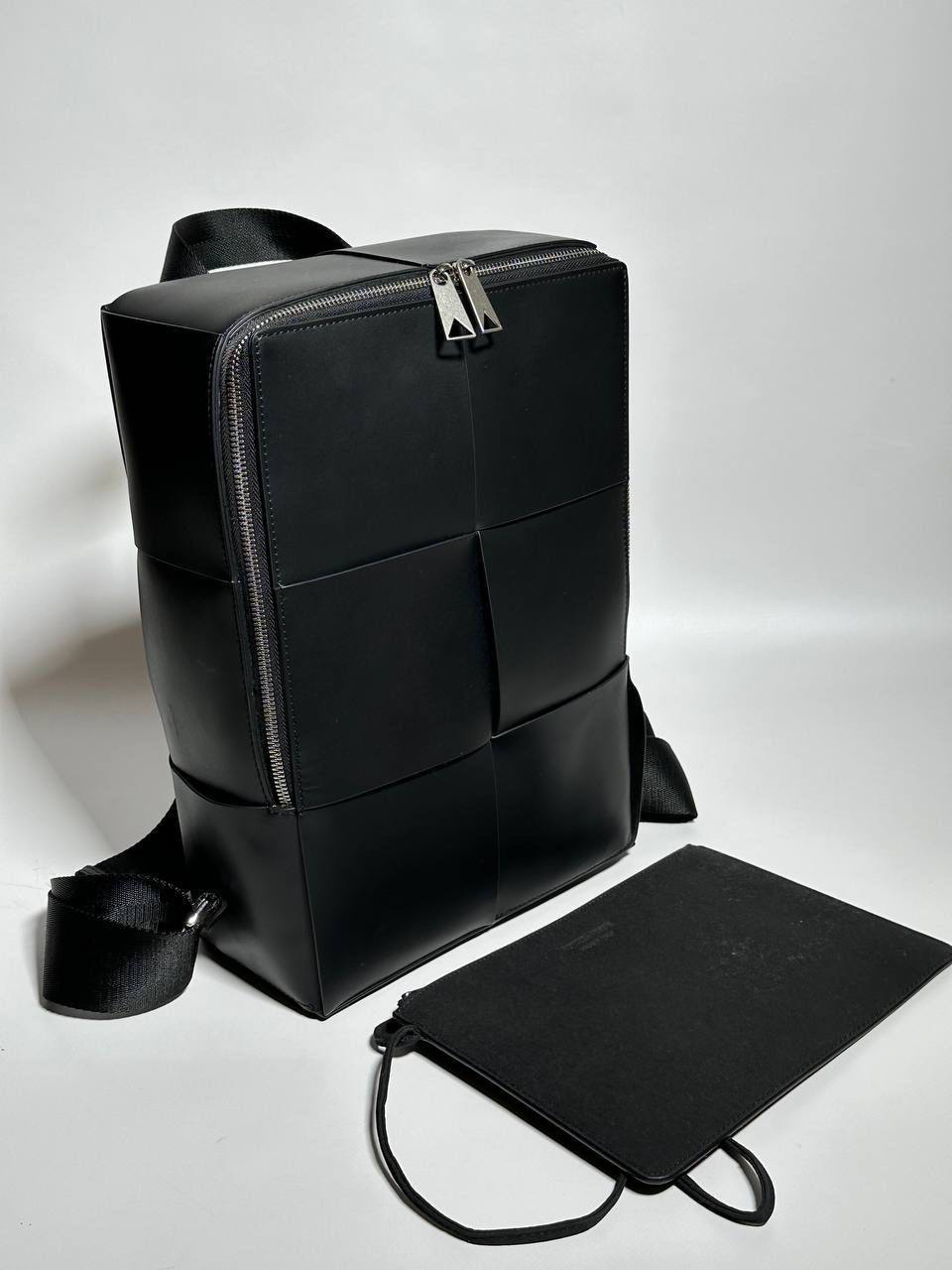 МУЖСКОЙ РЮКЗАК BOTTEGA VENETA детальное фото