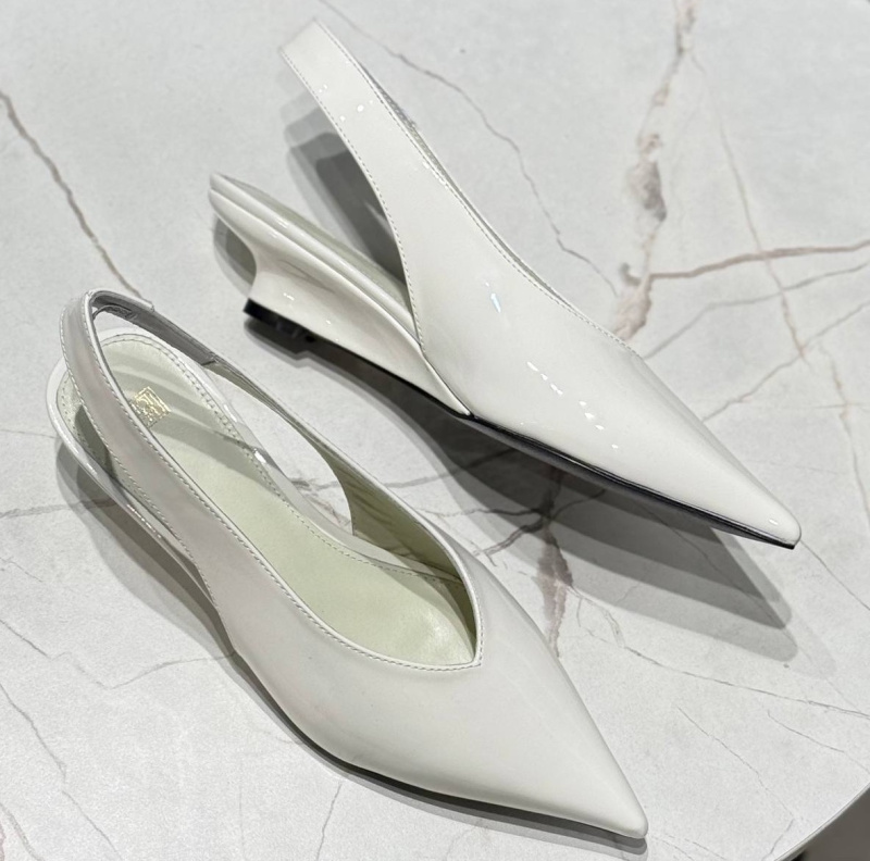 ТУФЛИ TOTEME фото