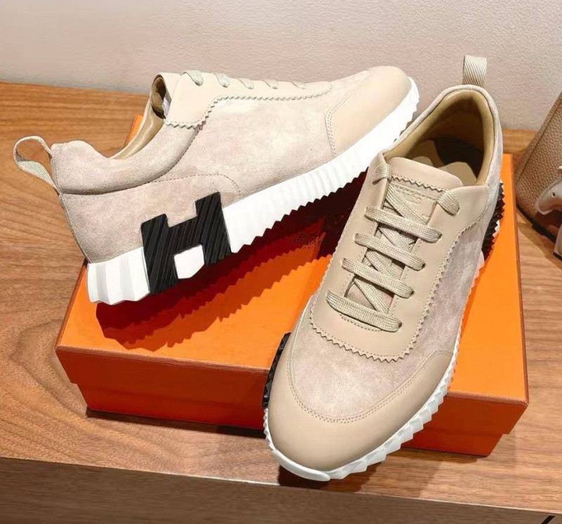 МУЖСКИЕ КРОССОВКИ HERMES фото