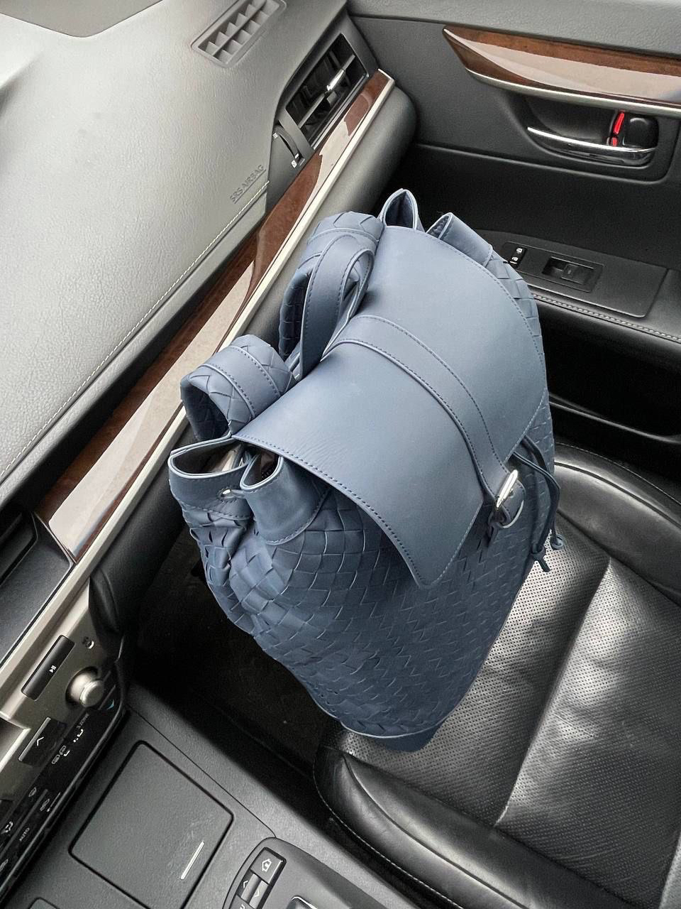 МУЖСКОЙ РЮКЗАК BOTTEGA VENETA детальное фото