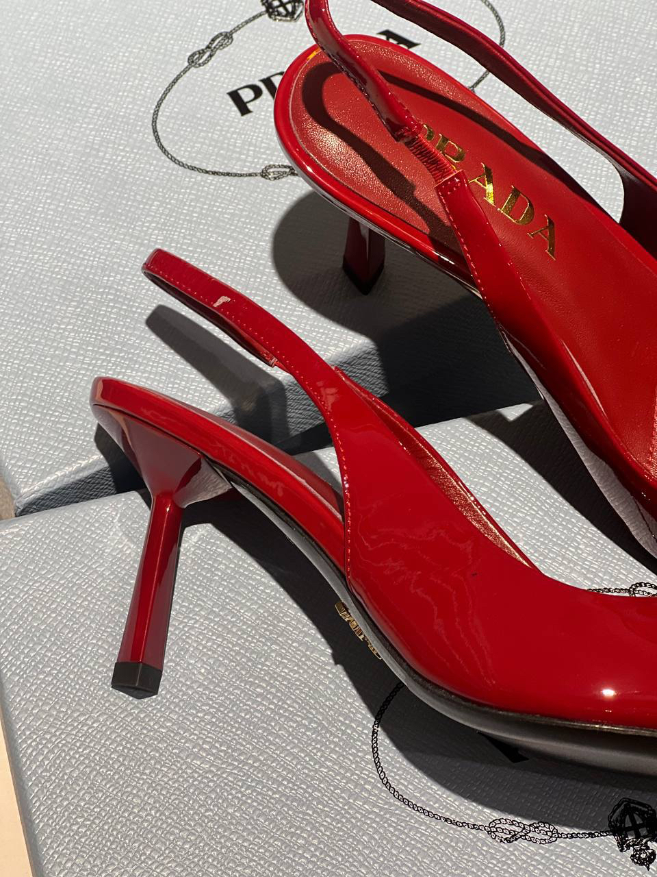 ТУФЛИ PRADA детальное фото