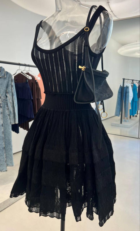 ПЛАТЬЕ ALAIA фото