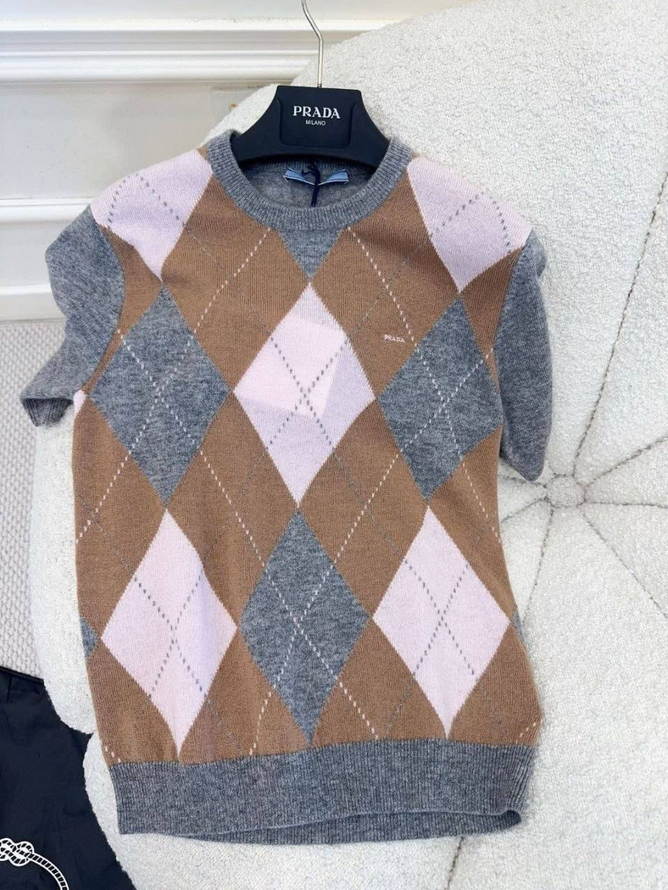 ДЖЕМПЕР PRADA детальное фото
