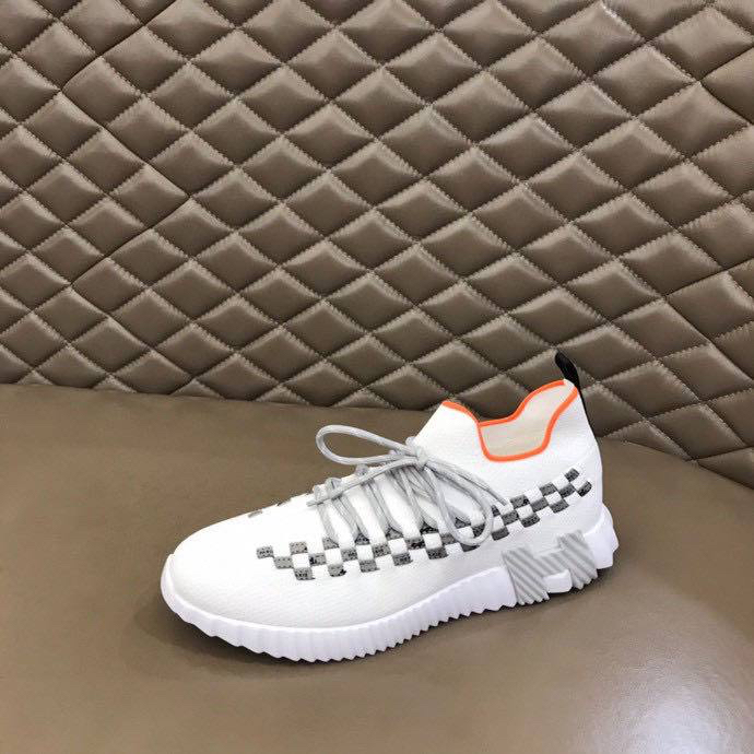 МУЖСКИЕ КРОССОВКИ HERMES детальное фото