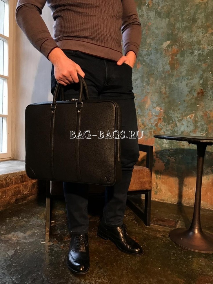 МУЖСКОЙ ПОРТФЕЛЬ LOUIS VUITTON PORTE-DOCUMENTS VOYAGE детальное фото