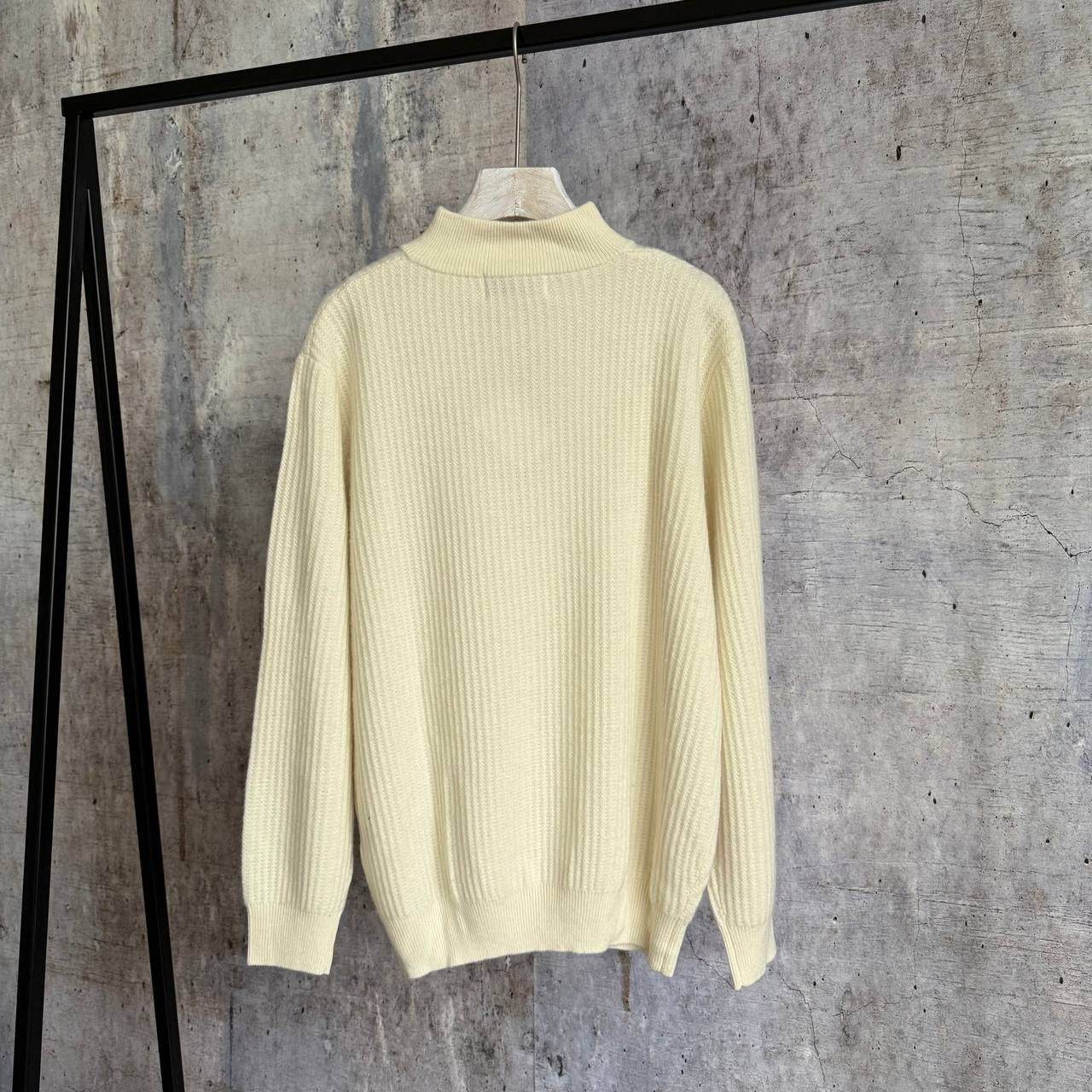 МУЖСКОЙ СВИТЕР BRUNELLO CUCINELLI детальное фото