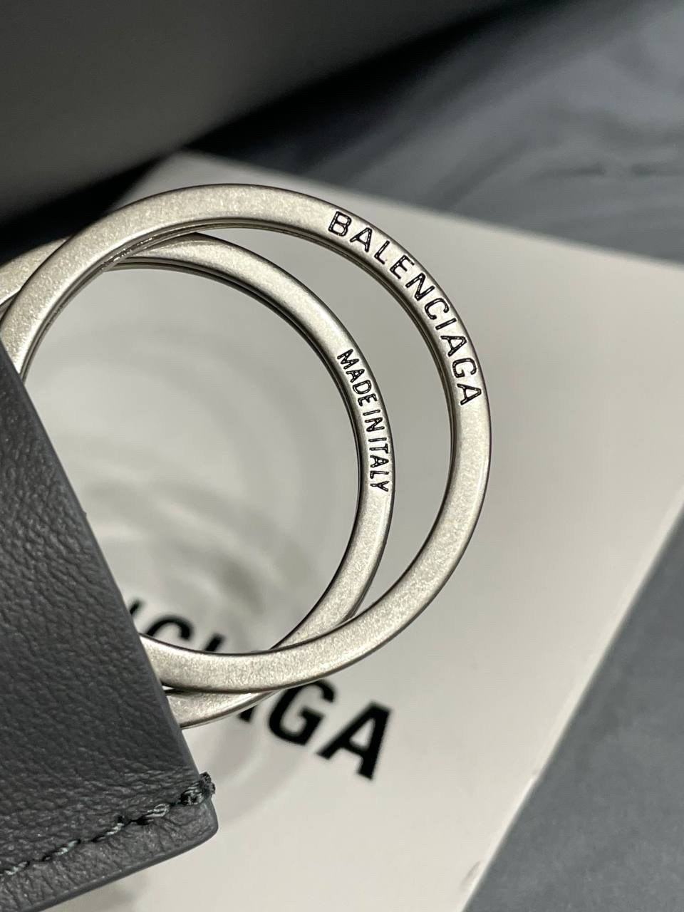 СУМКА BALENCIAGA детальное фото