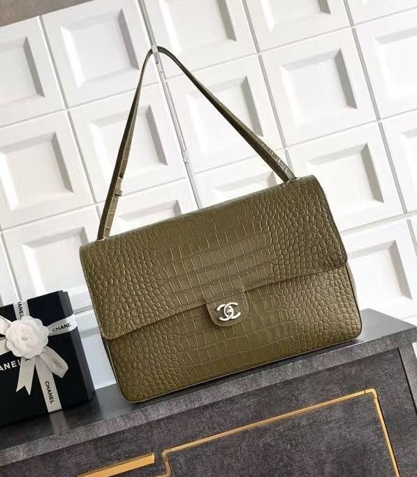 СУМКА CHANEL MAXI FLAP фото