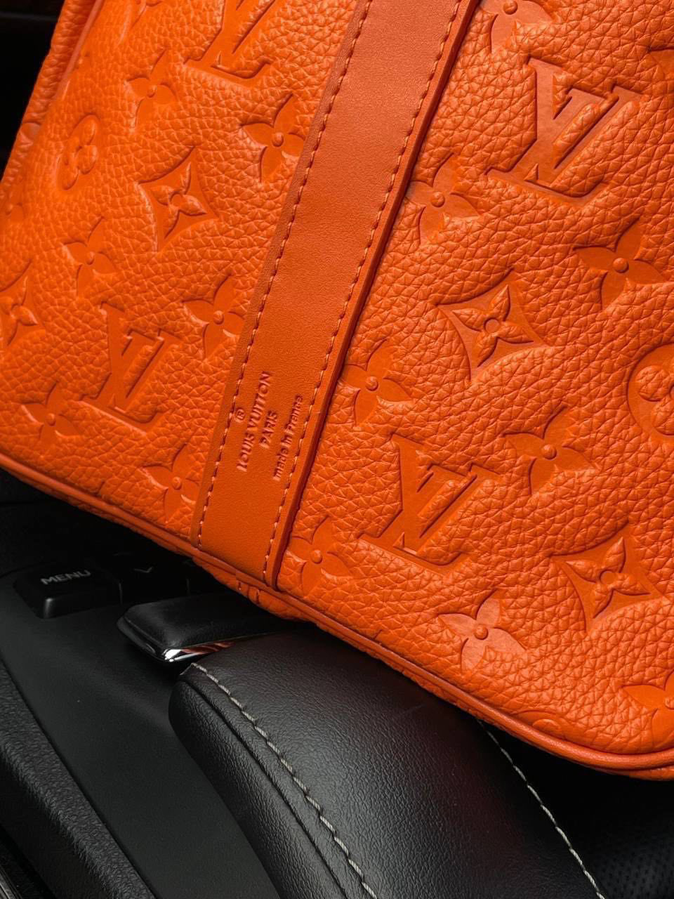 ДОРОЖНАЯ СУМКА LOUIS VUITTON детальное фото