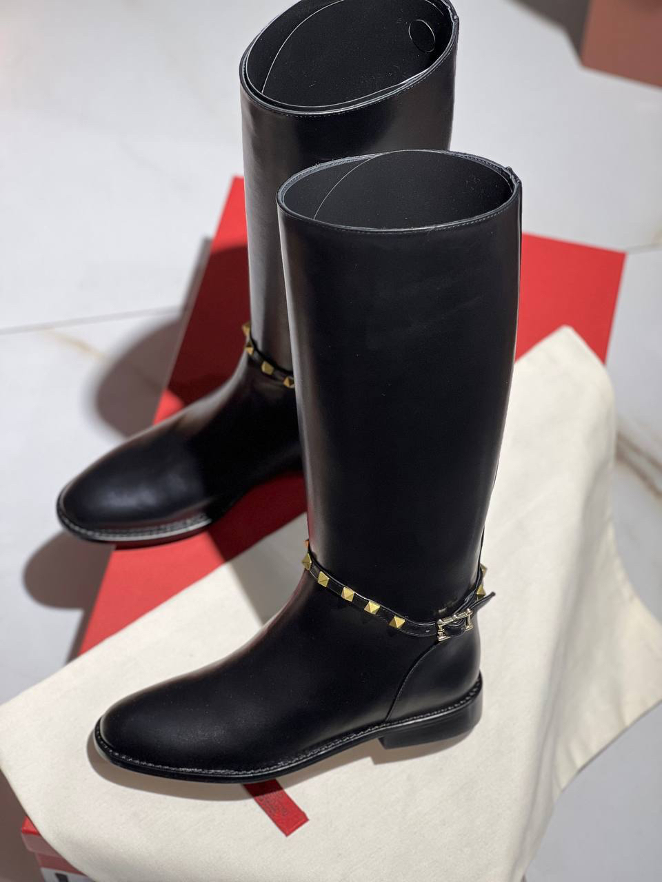 САПОГИ VALENTINO детальное фото