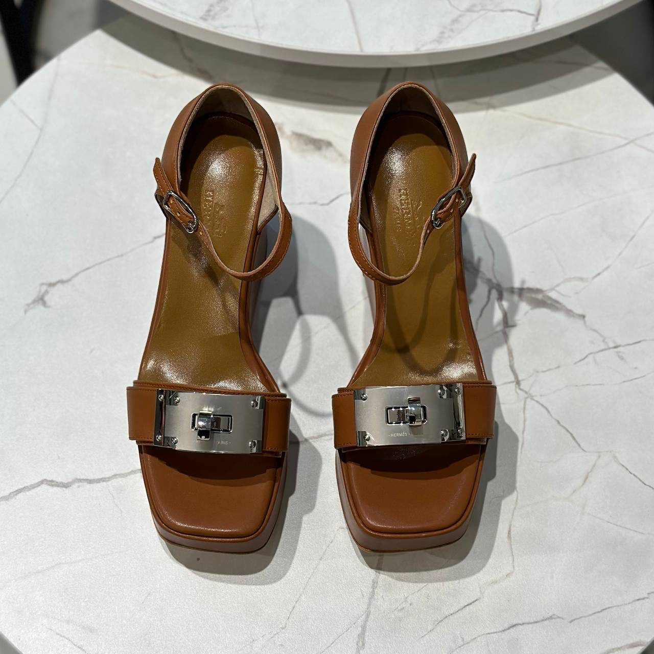 БОСОНОЖКИ HERMES детальное фото