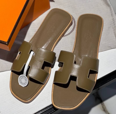 ШЛЕПКИ HERMES фото