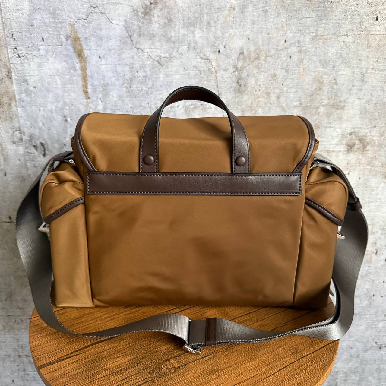 МУЖСКАЯ СУМКА МЕССЕНДЖЕР PRADA детальное фото