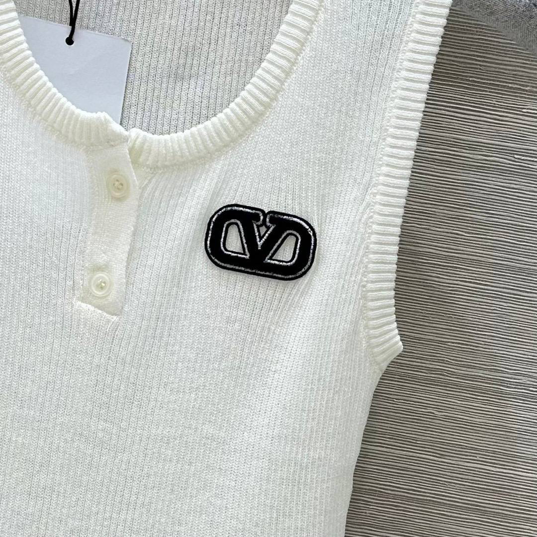 МАЙКА VALENTINO детальное фото
