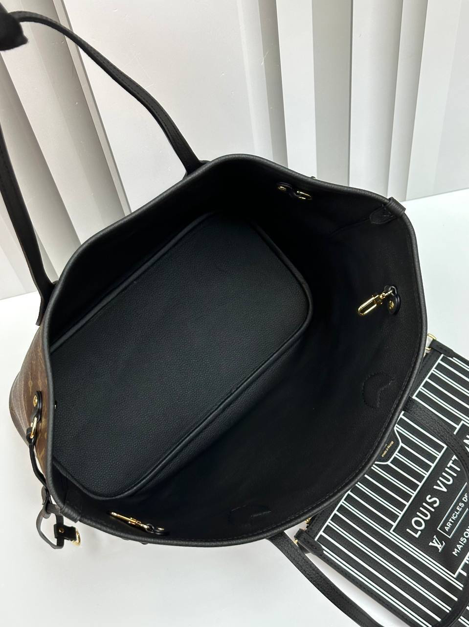 СУМКА ДВУСТОРОННЯЯ LOUIS VUITTON детальное фото