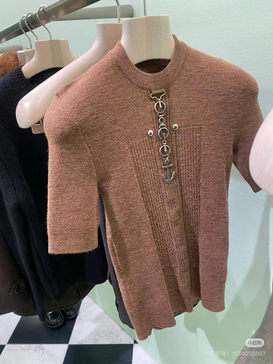 ФУТБОЛКА PRADA детальное фото