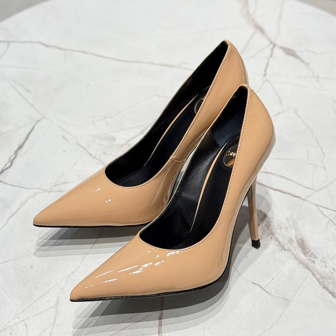ТУФЛИ SAINT LAURENT детальное фото