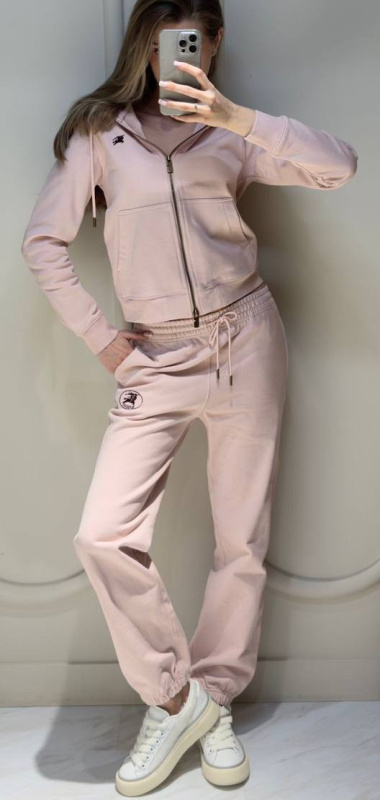 КОСТЮМ BURBERRY фото