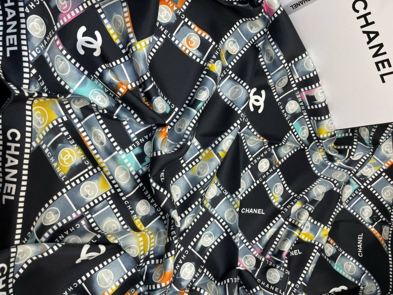 ПЛАТОК CHANEL фото