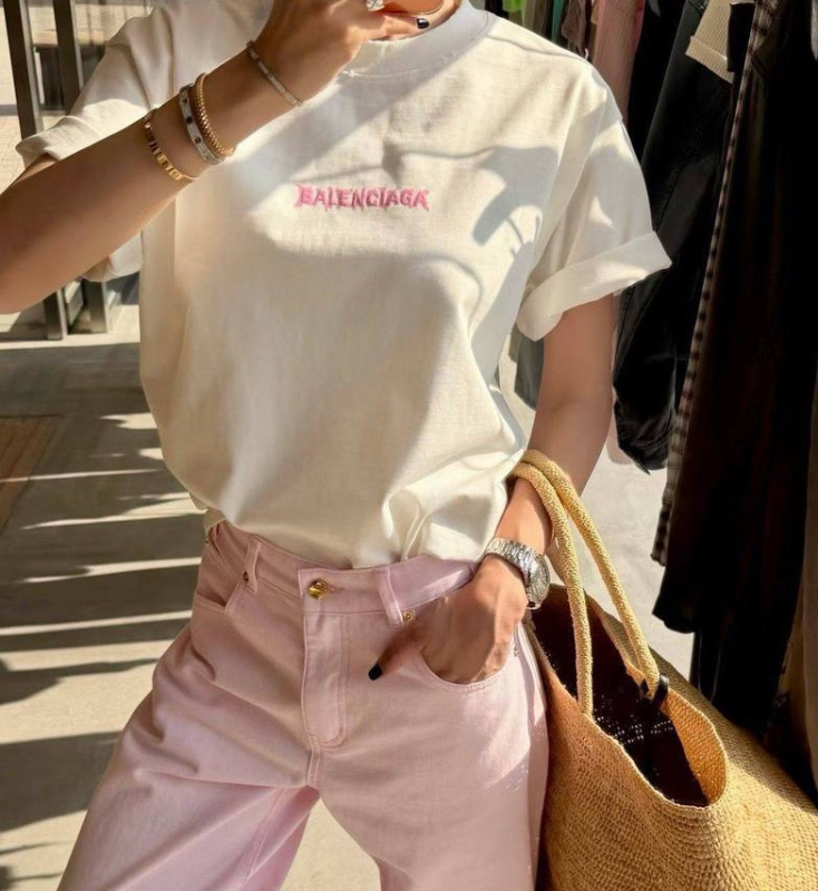 ФУТБОЛКА BALENCIAGA фото