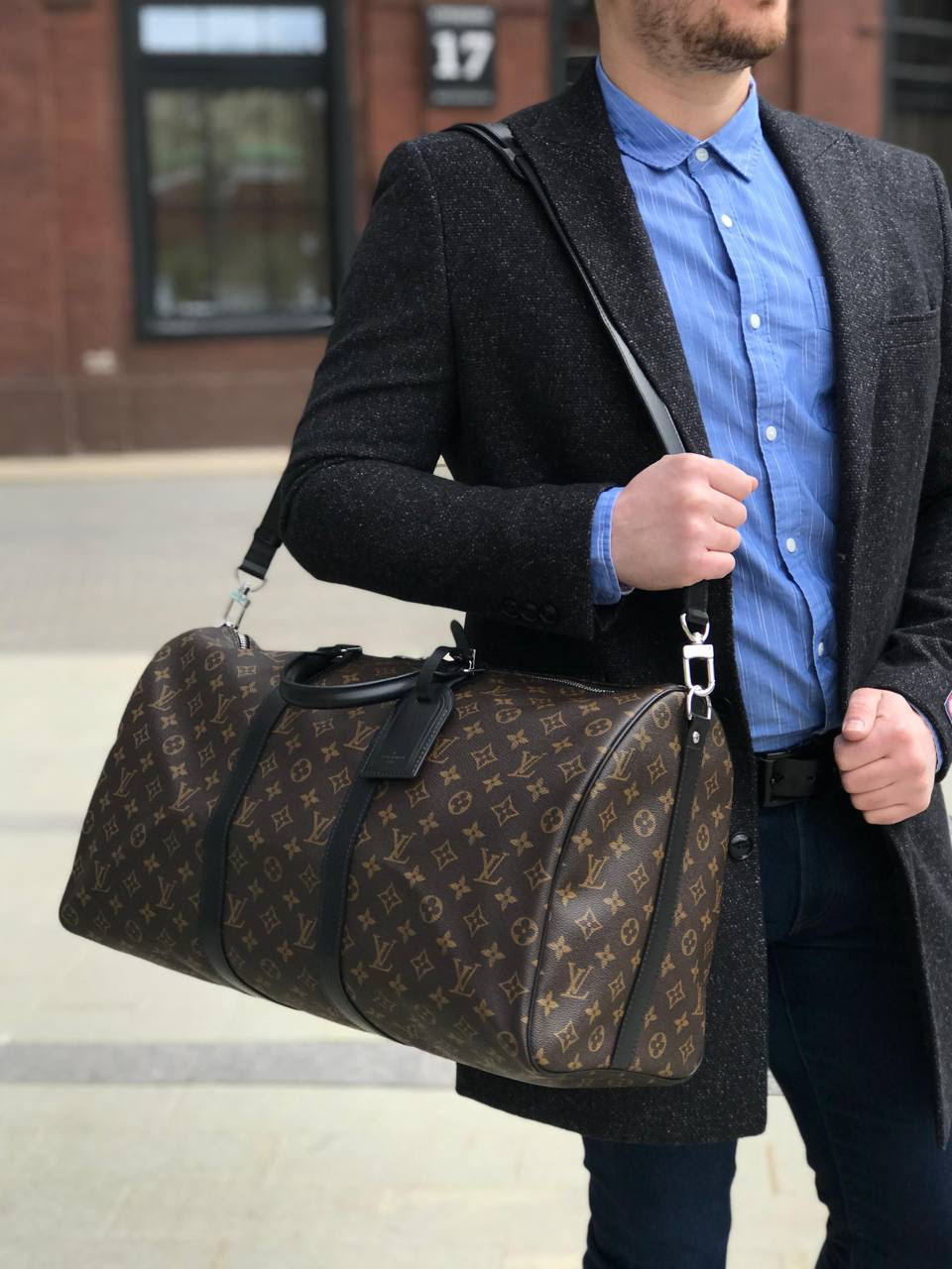 ДОРОЖНАЯ СУМКА LOUIS VUITTON детальное фото