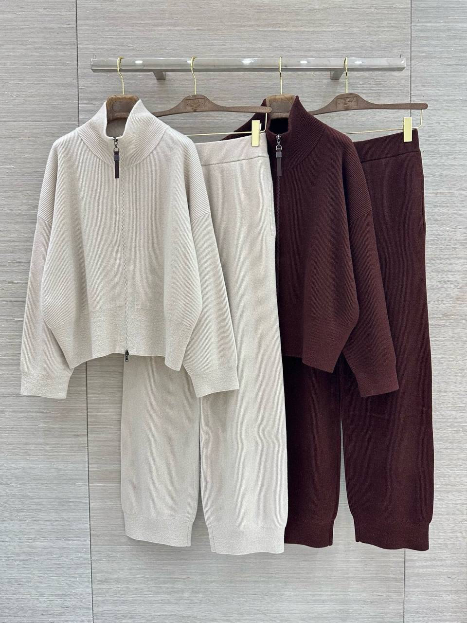 КОСТЮМ BRUNELLO CUCINELLI детальное фото