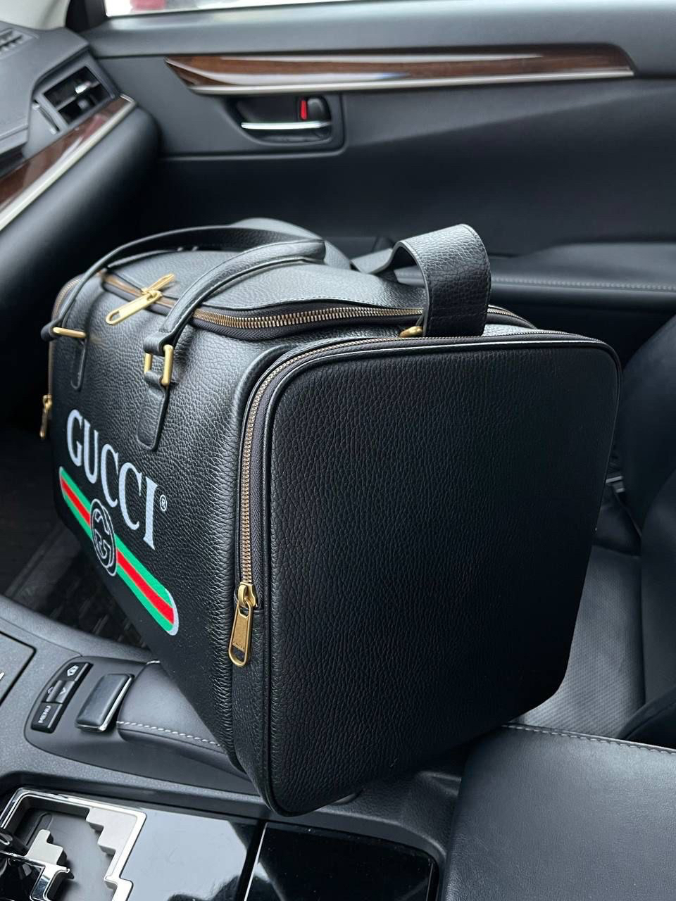 ДОРОЖНАЯ  СУМКА GUCCI детальное фото
