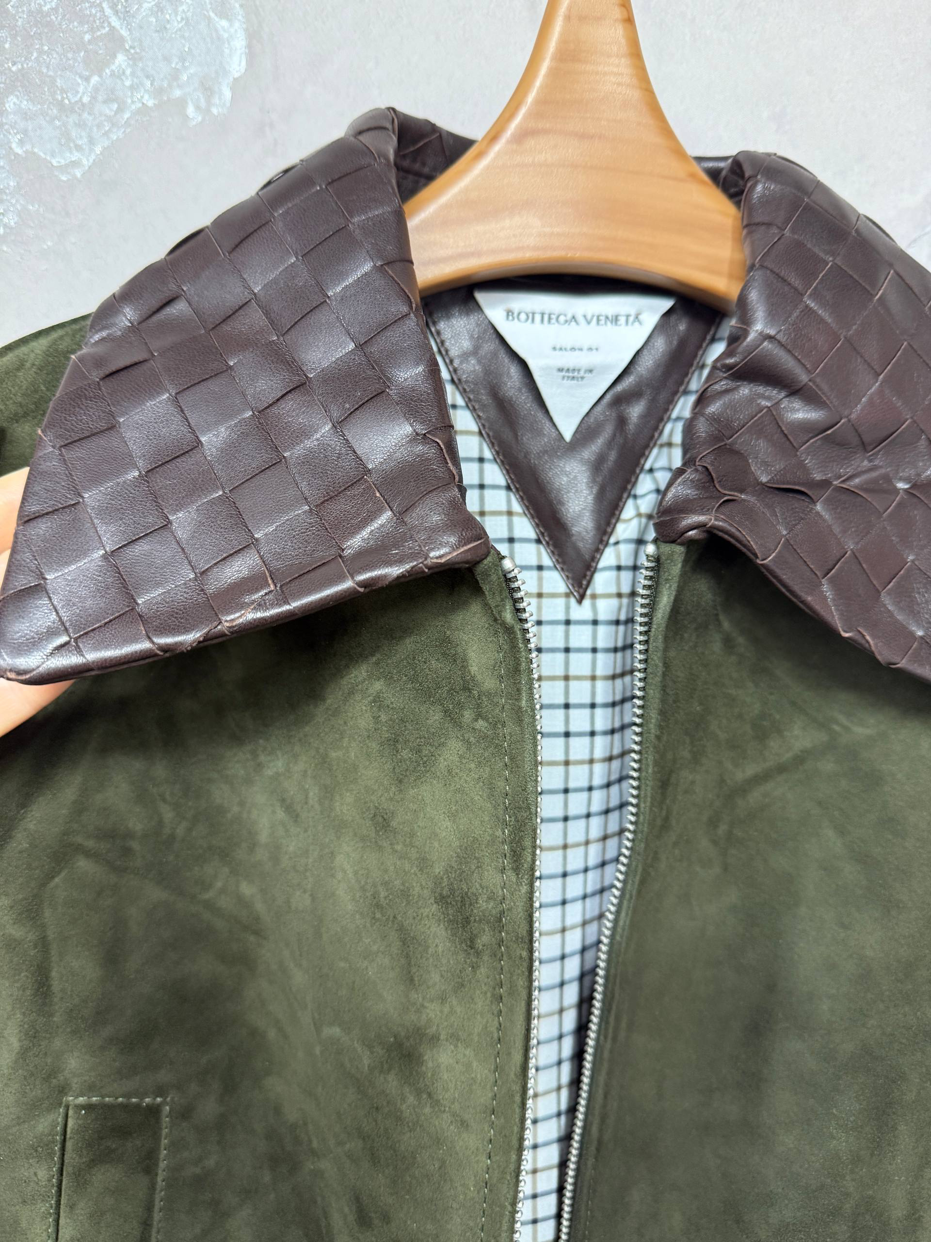 КУРТКА BOTTEGA VENETA детальное фото
