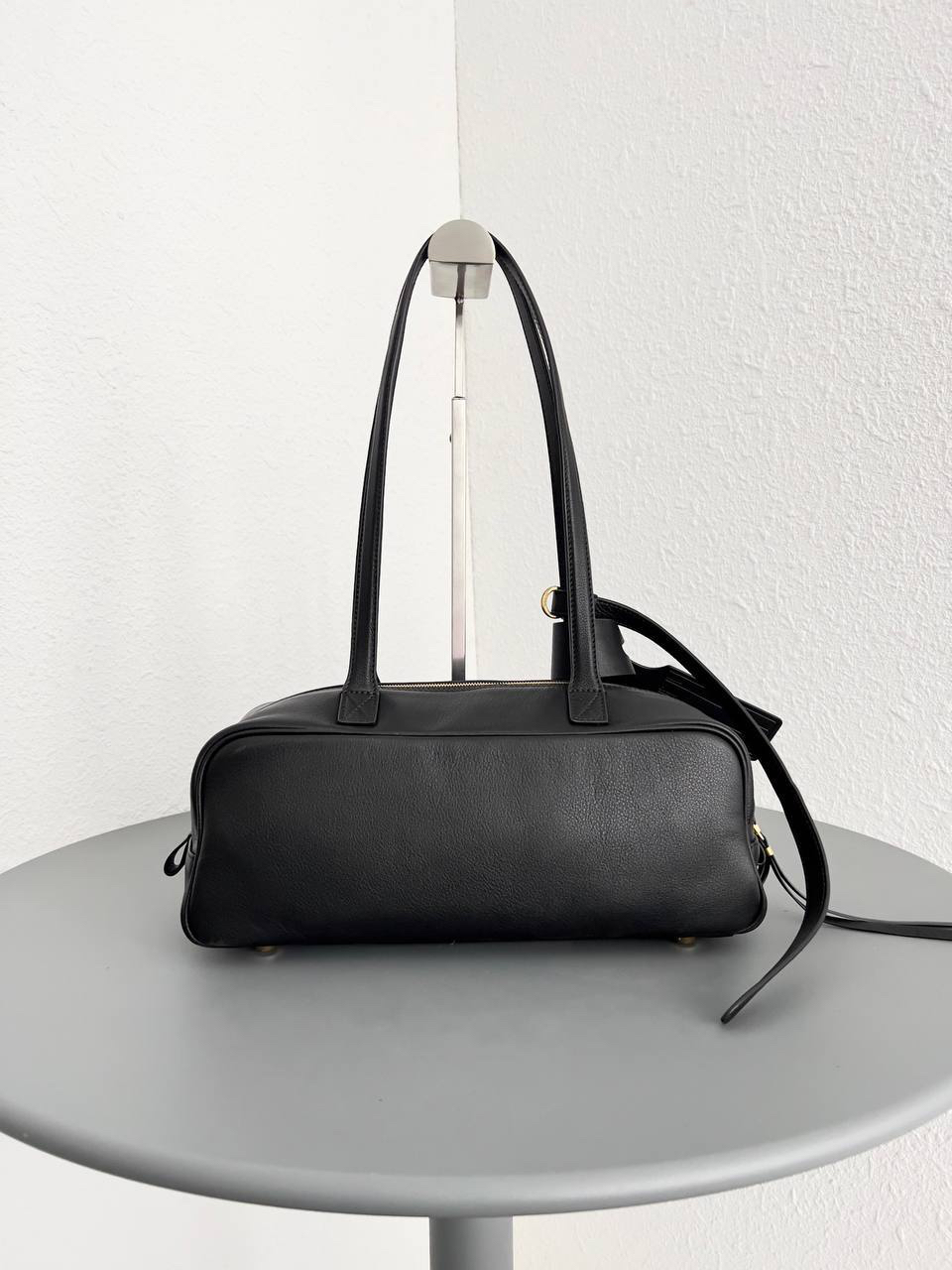 СУМКА BALENCIAGA CARRIE детальное фото