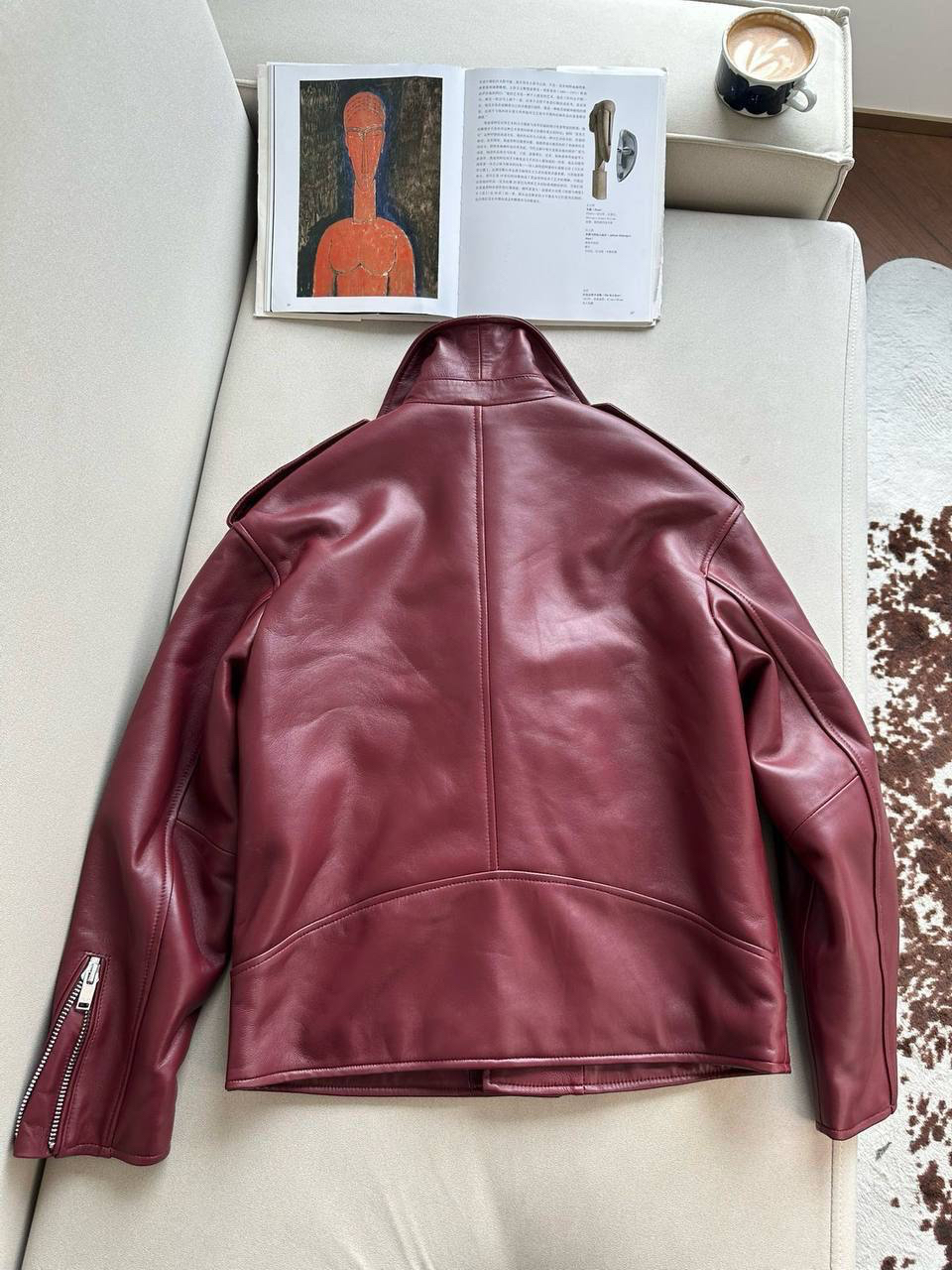 КУРТКА SAINT LAURENT детальное фото