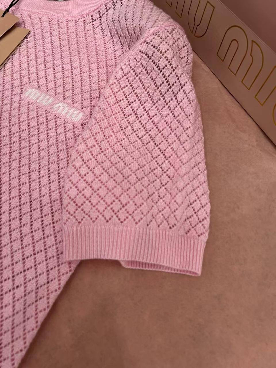 ФУТБОЛКА MIU MIU детальное фото