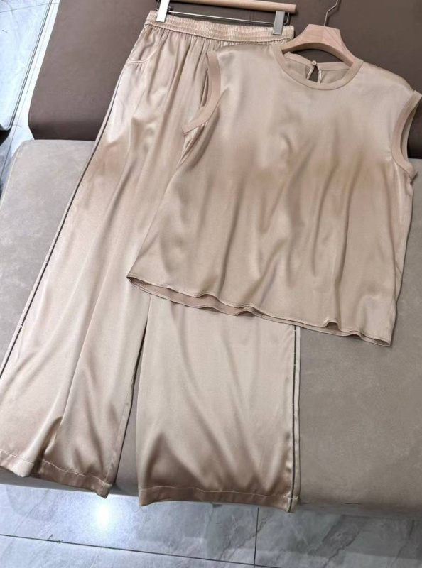 КОСТЮМ BRUNELLO CUCINELLI фото