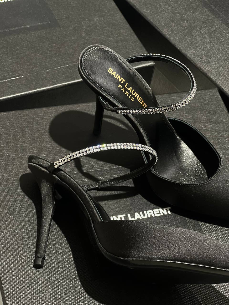 ТУФЛИ SAINT LAURENT детальное фото