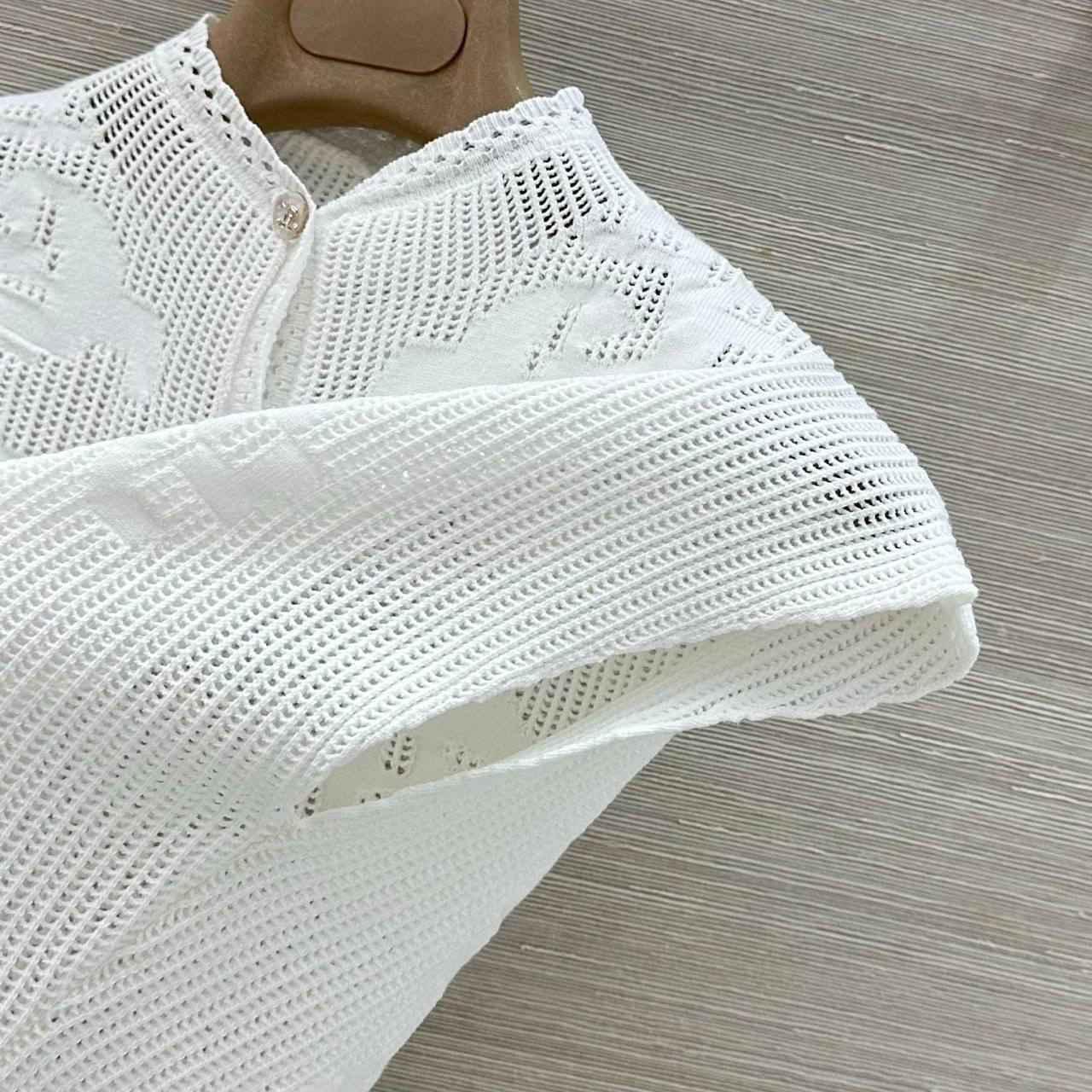 ФУТБОЛКА CHANEL детальное фото