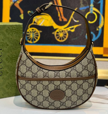 СУМКА GUCCI HALF-MOON фото