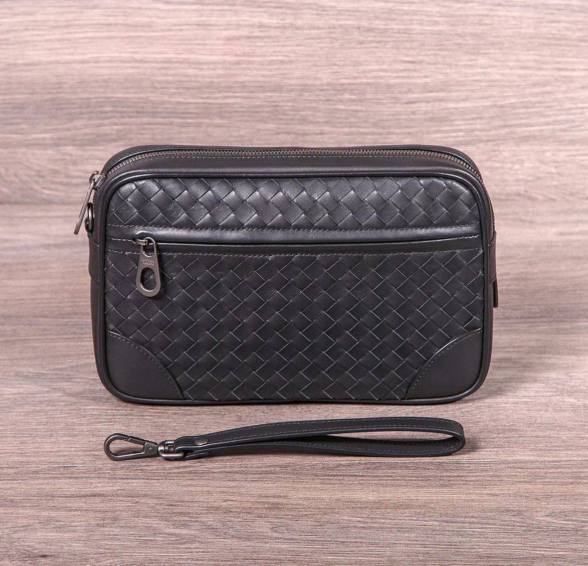 Сумка-клатч BOTTEGA VENETA детальное фото