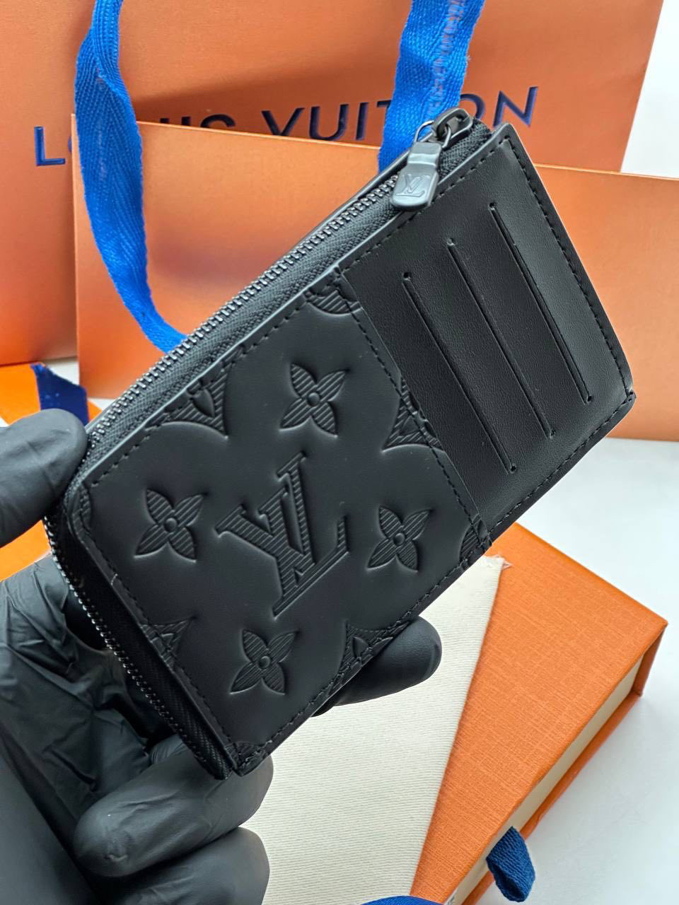 КАРТХОЛДЕР LOUIS VUITTON детальное фото