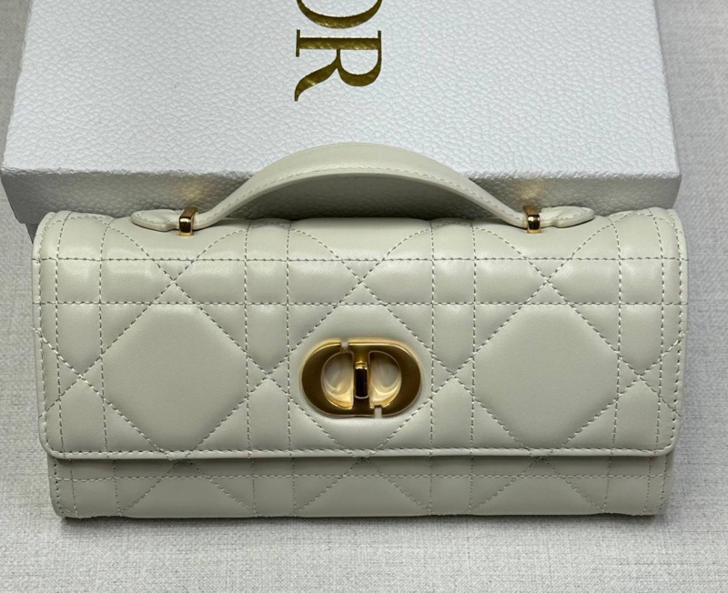 СУМКА CHRISTIAN DIOR фото