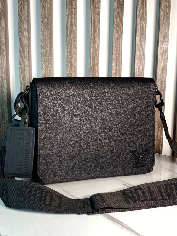 МУЖСКАЯ СУМКА МЕССЕНДЖЕР LOUIS VUITTON фото