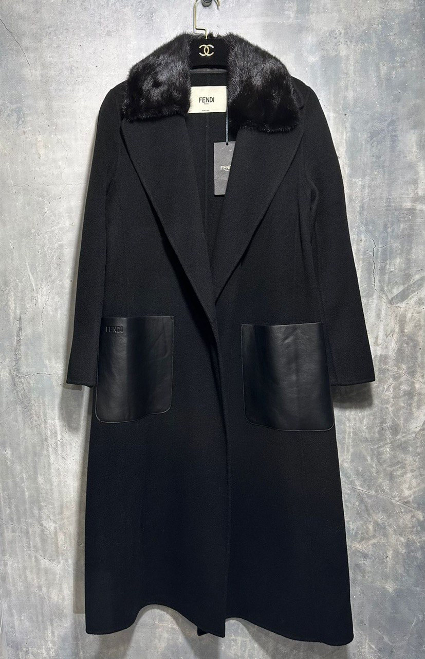 ПАЛЬТО FENDI детальное фото