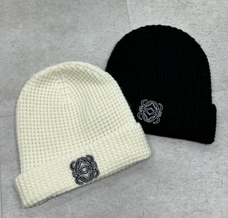 ШАПКА LOEWE фото