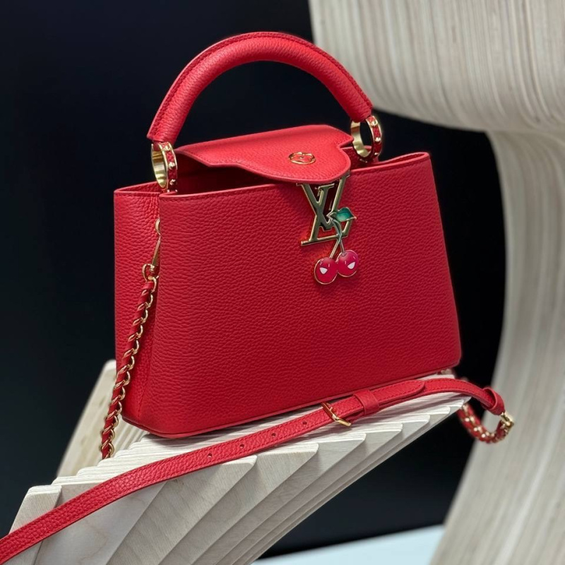 СУМКА LOUIS VUITTON фото