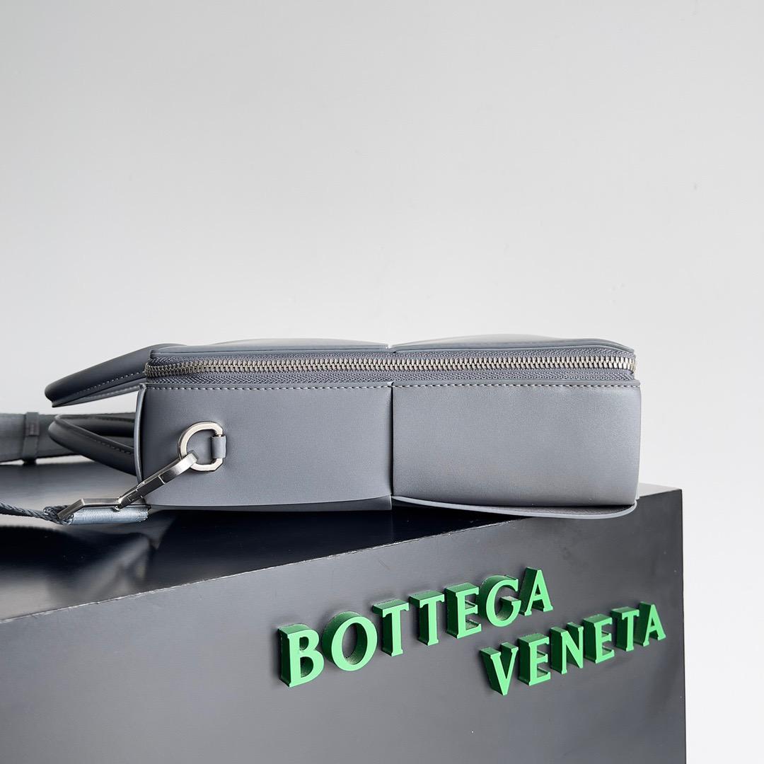 МУЖСКОЙ ПОРТФЕЛЬ BOTTEGA VENETA детальное фото