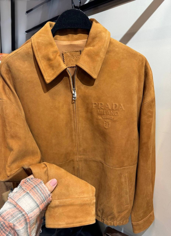 КУРТКА PRADA фото