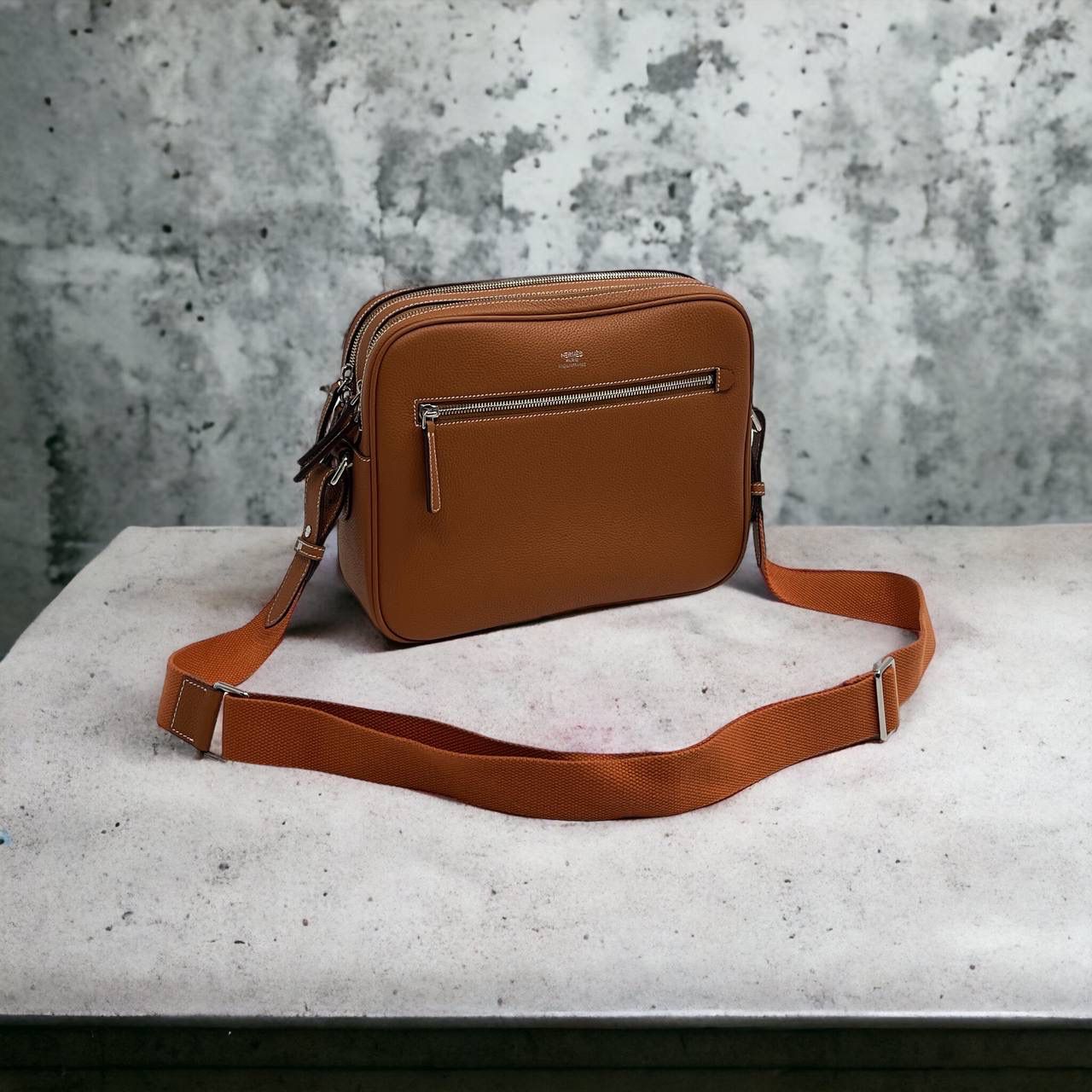 МУЖСКАЯ СУМКА МЕССЕНДЖЕР HERMES детальное фото