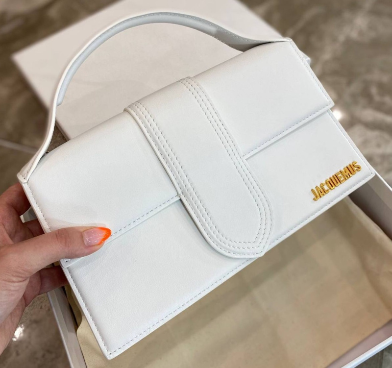 СУМКА JACQUEMUS фото