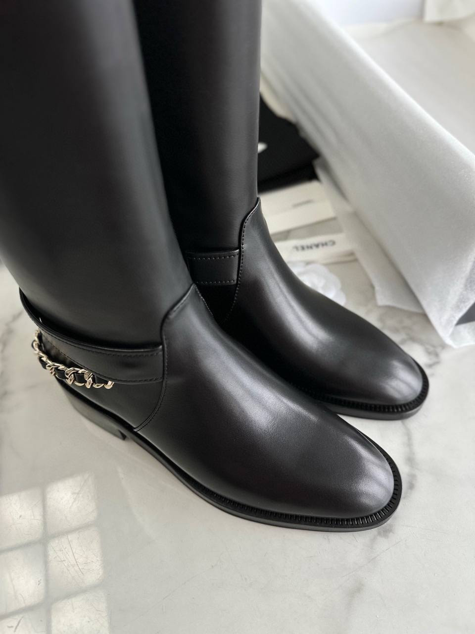 САПОГИ CHANEL детальное фото